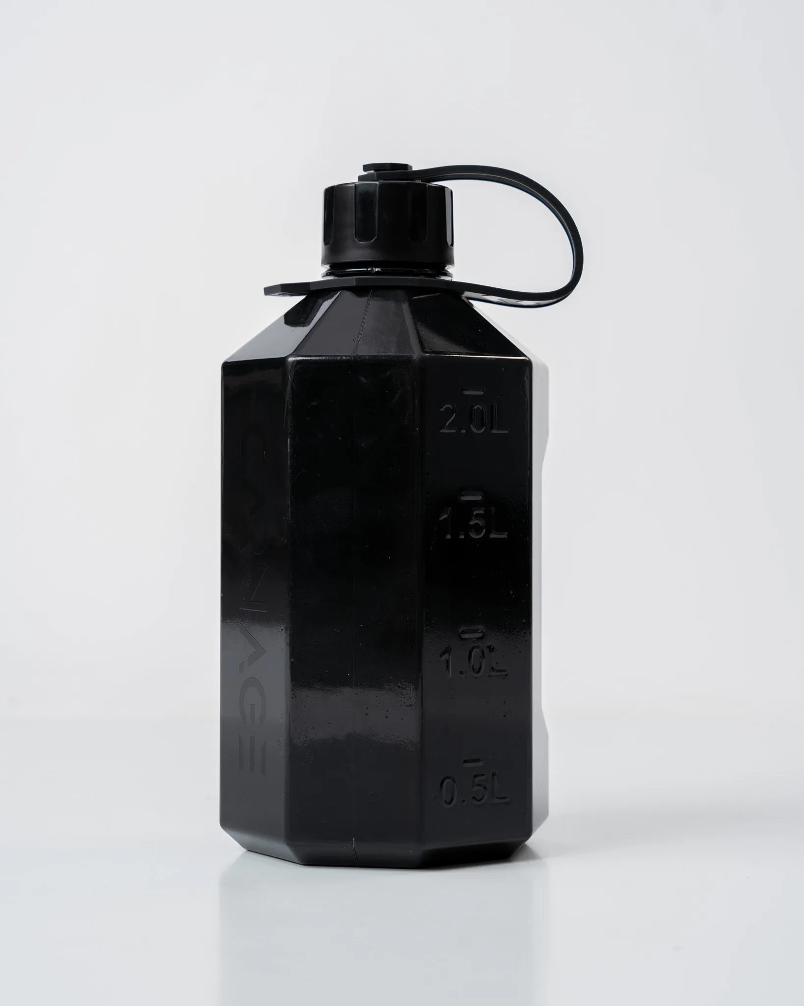 All Black 2L Hydrator