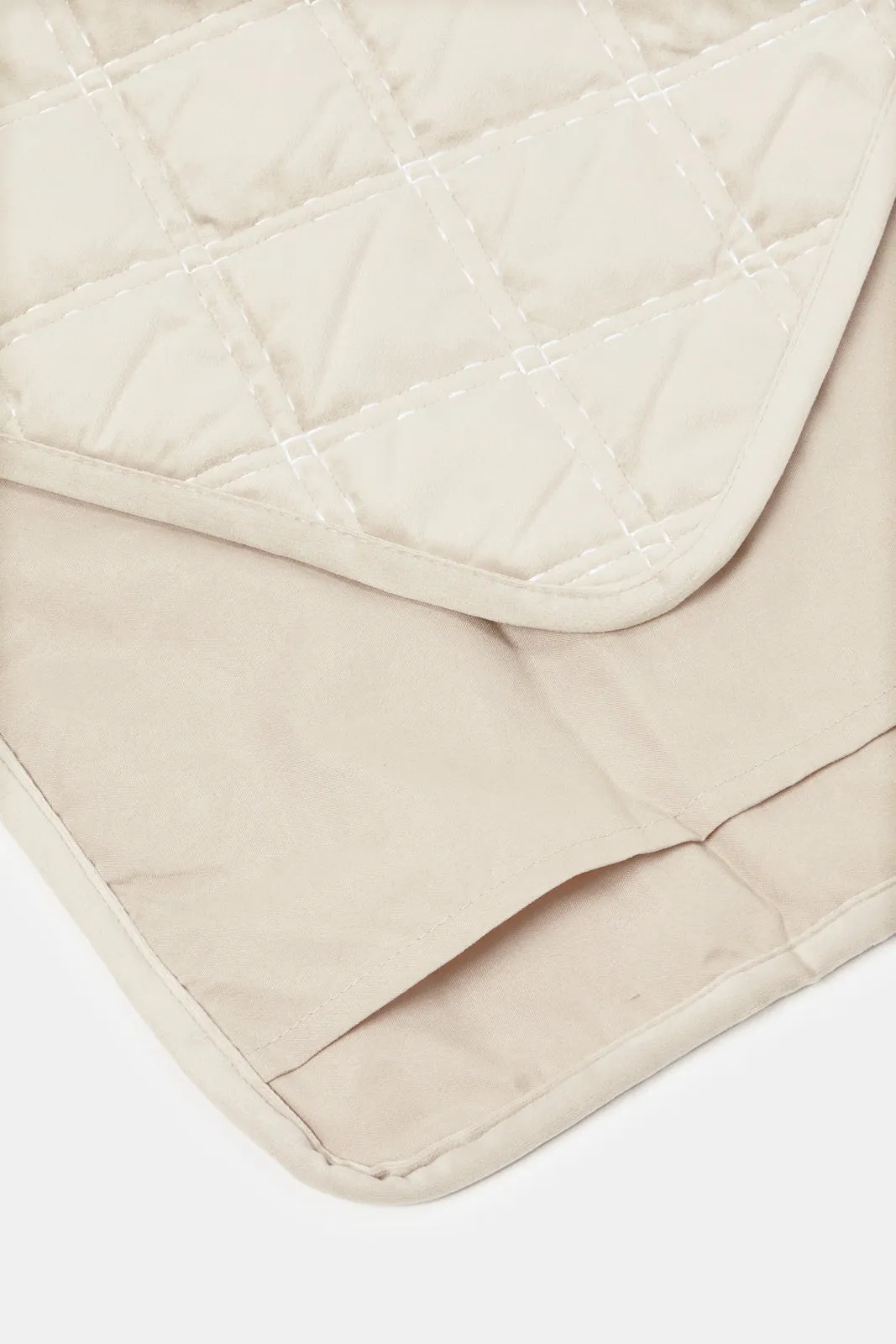 Beige Velvet 2-Piece Quilt (Single Size)