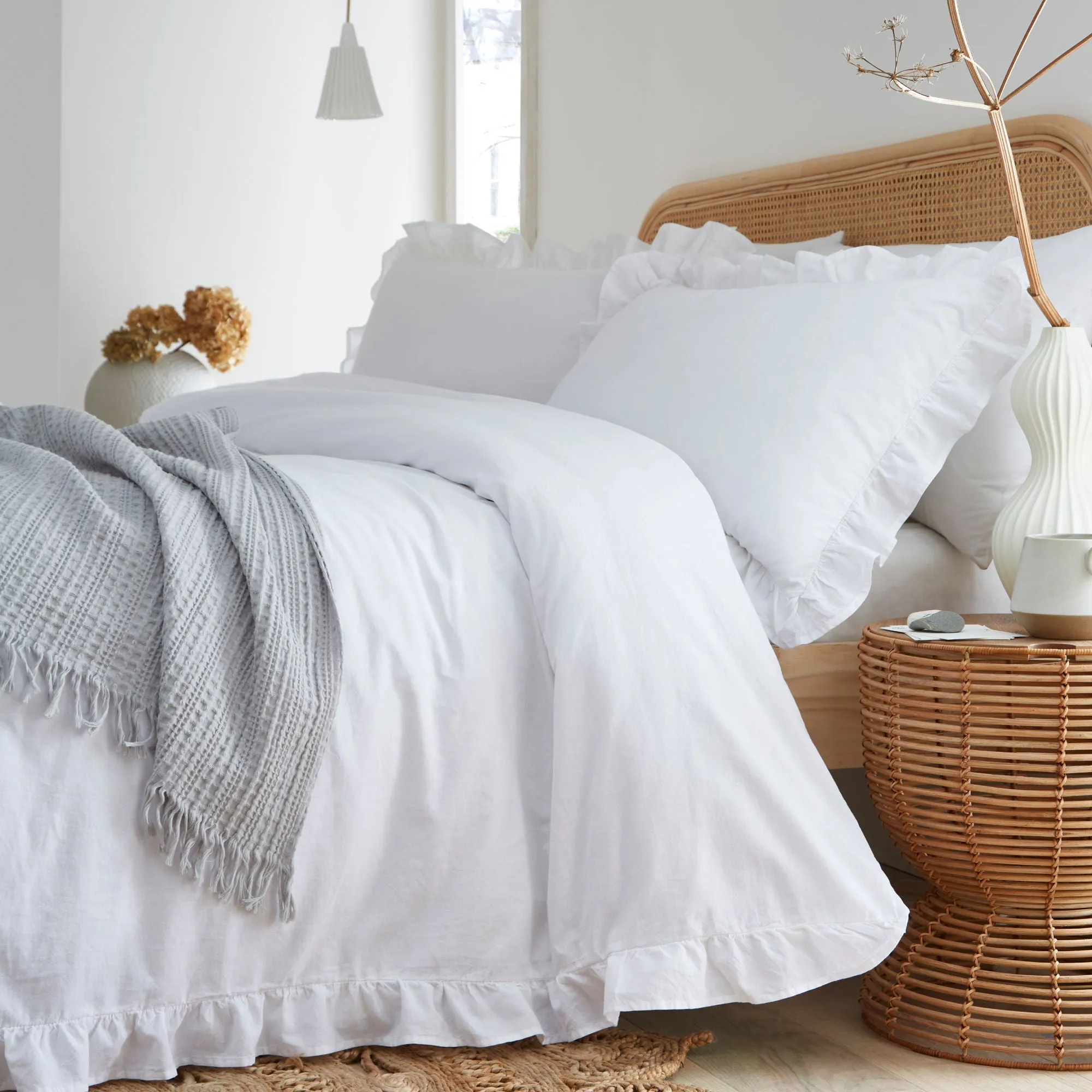 Cassia Frill Duvet Cover Set by Appletree Loft in White