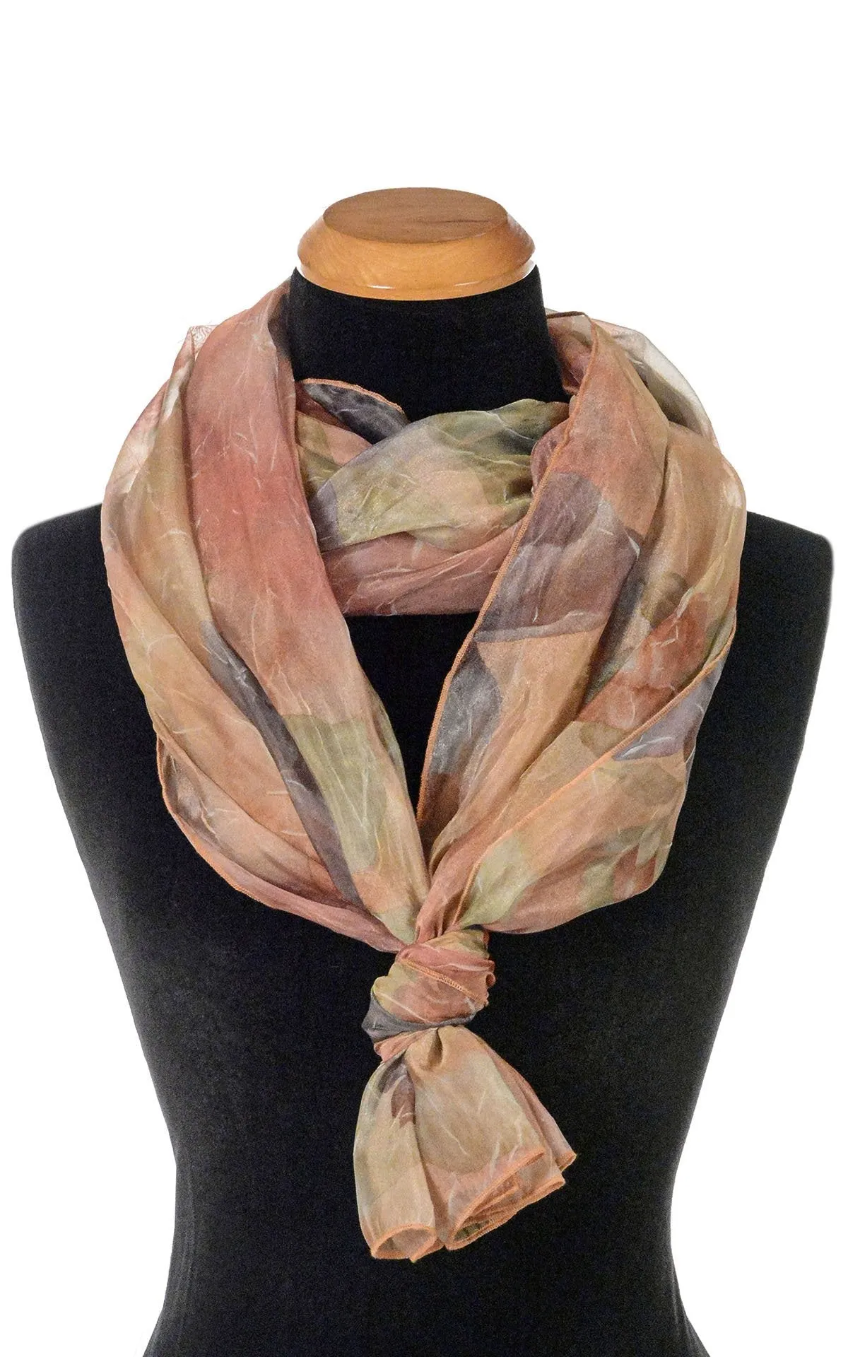 Coastal Garden Wrap - Bayberry