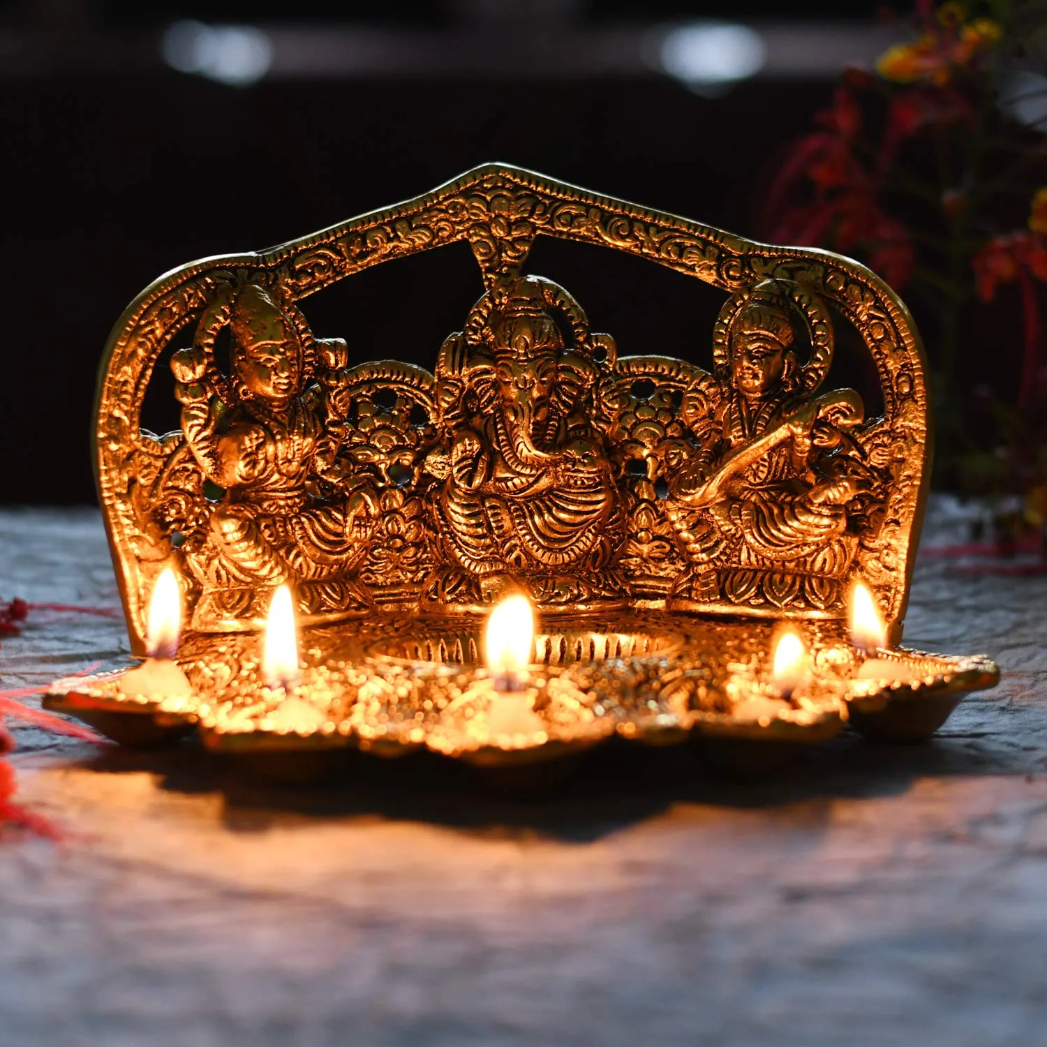 Collectible India Laxmi Ganesh Saraswati Idol Diya Oil Lamp Deepak - Metal Lakshmi Ganesha Showpiece Statue - Traditional Diya for Diwali Puja - Diwali Home Decoration Items Gifts (1) (1)