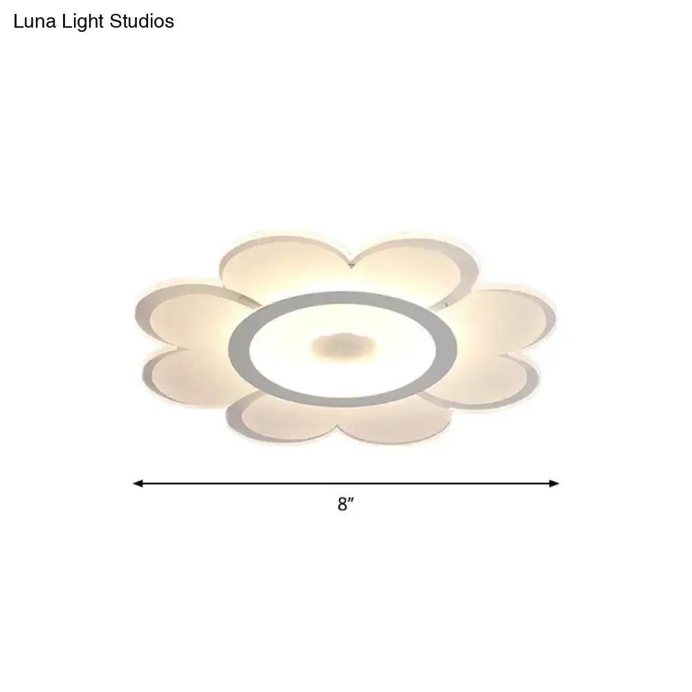 Contemporary Flower Shaped Acrylic Ceiling Light - White LED Flush Mount for Living Room, 8"/19.5"/31" W