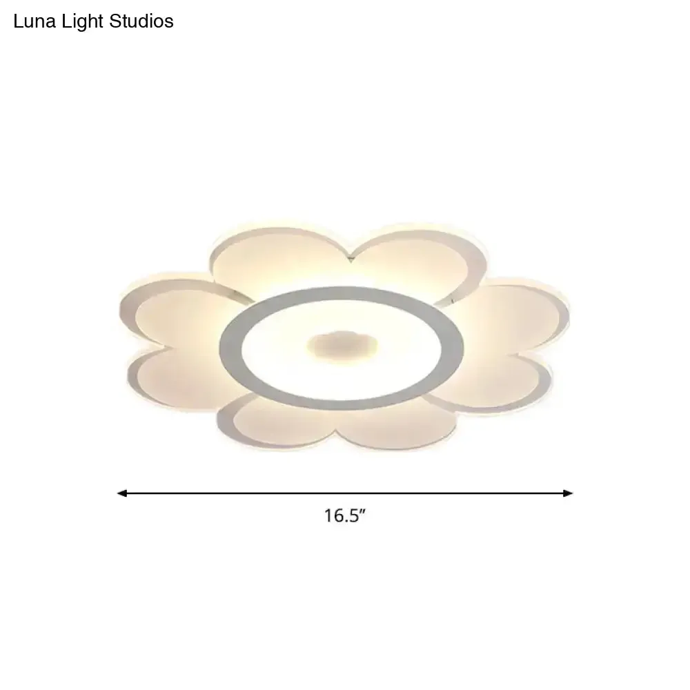 Contemporary Flower Shaped Acrylic Ceiling Light - White LED Flush Mount for Living Room, 8"/19.5"/31" W