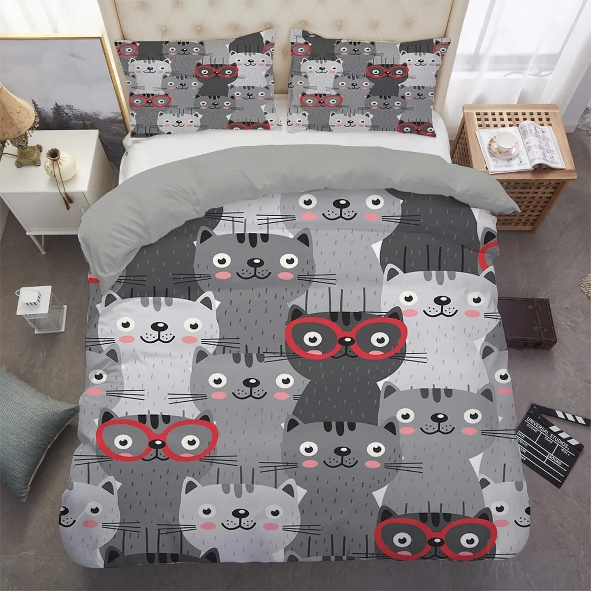 Cute and nerdy cats grey bedding, unisex toddler bedding, kids duvet cover set, gift for cat lovers, baby bedding, baby shower gift