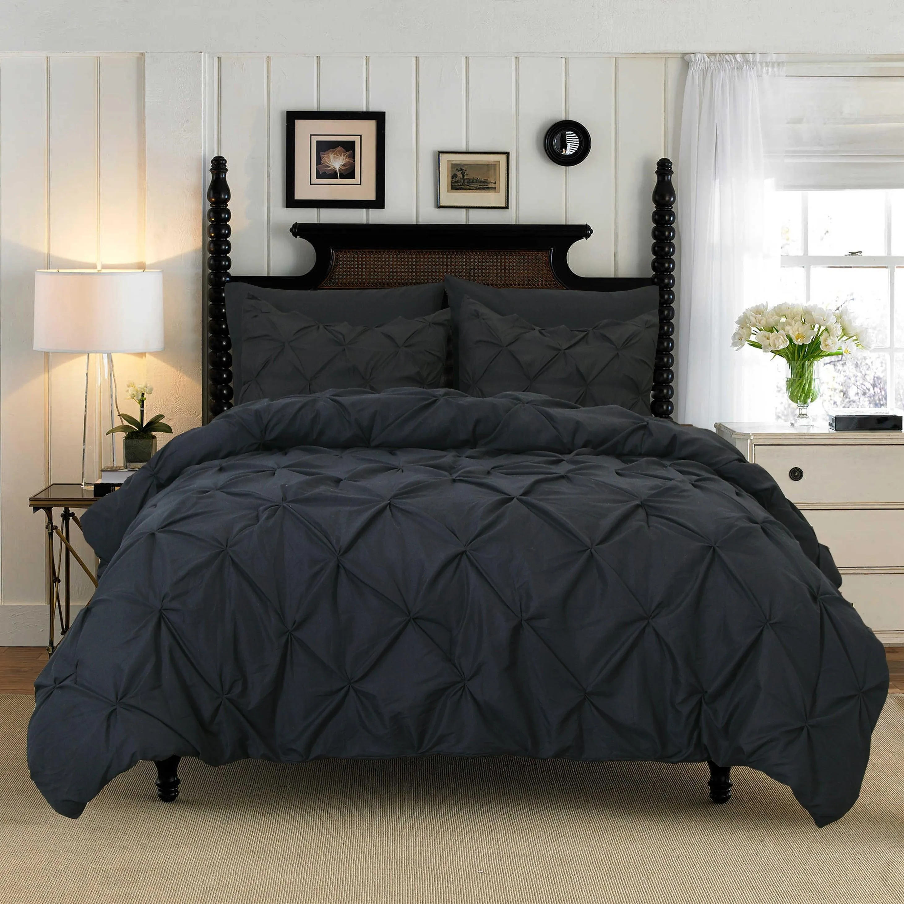 Elegant Comfort Pinch Pleated Pintuck Pattern, 3-Piece Duvet Cover Set - Features Corner Ties