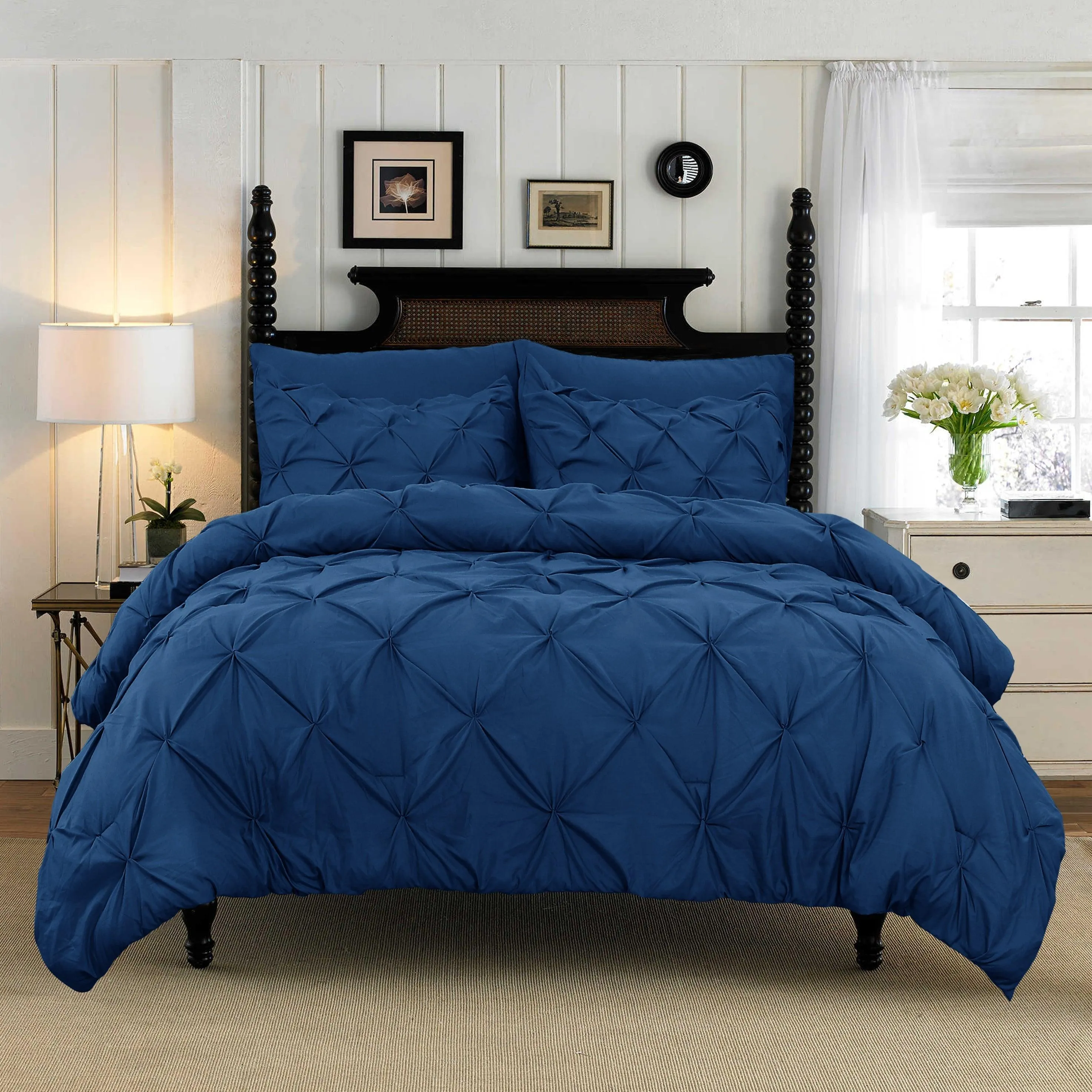 Elegant Comfort Pinch Pleated Pintuck Pattern, 3-Piece Duvet Cover Set - Features Corner Ties