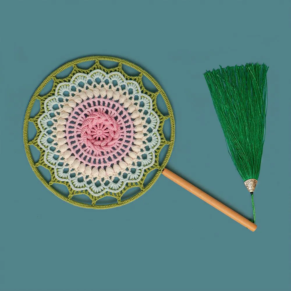 Flower Totem Fan Crochet Kit