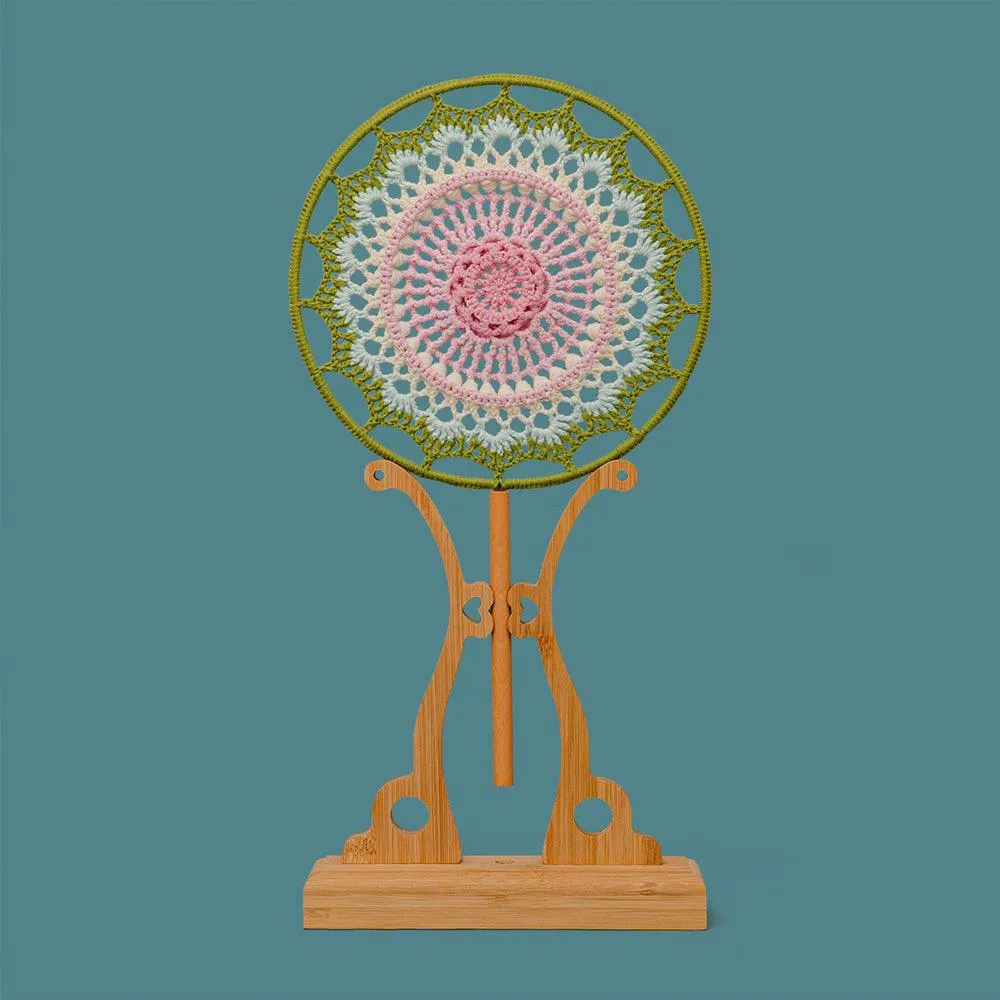 Flower Totem Fan Crochet Kit