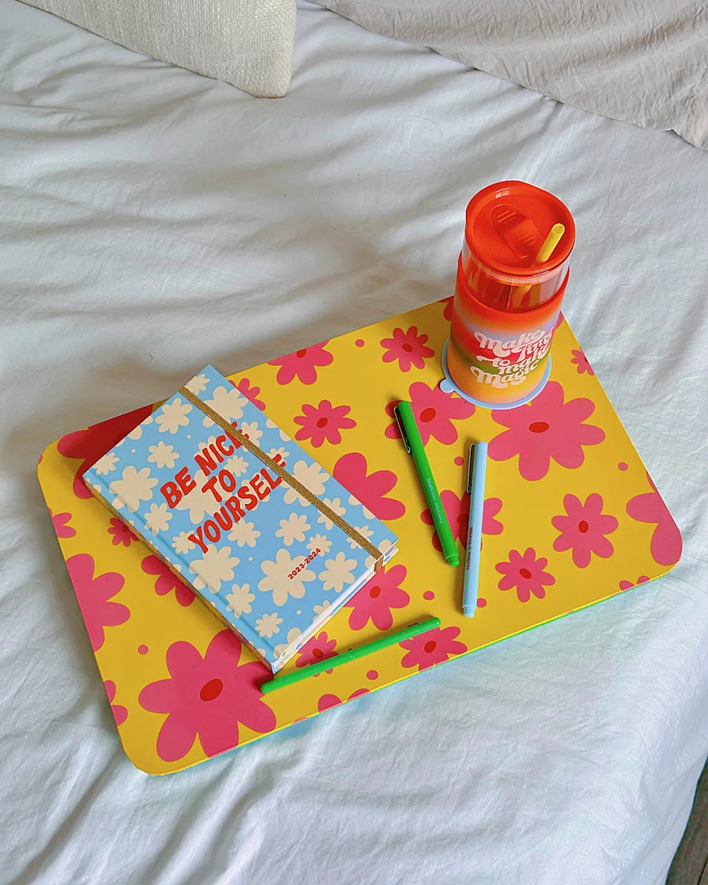 Get It Together Mini Lap Desk - Daisies