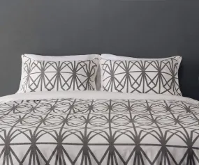 Granvin Duvet Cover   Shams Set