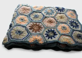 Large Hexagon Motif Pattern Hand Crochet Bluish-Gray Edges Multicolor Woolen Blanket