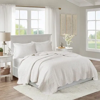 New - Genoa Full/Queen 3pc Scalloped Edge Coverlet Set White