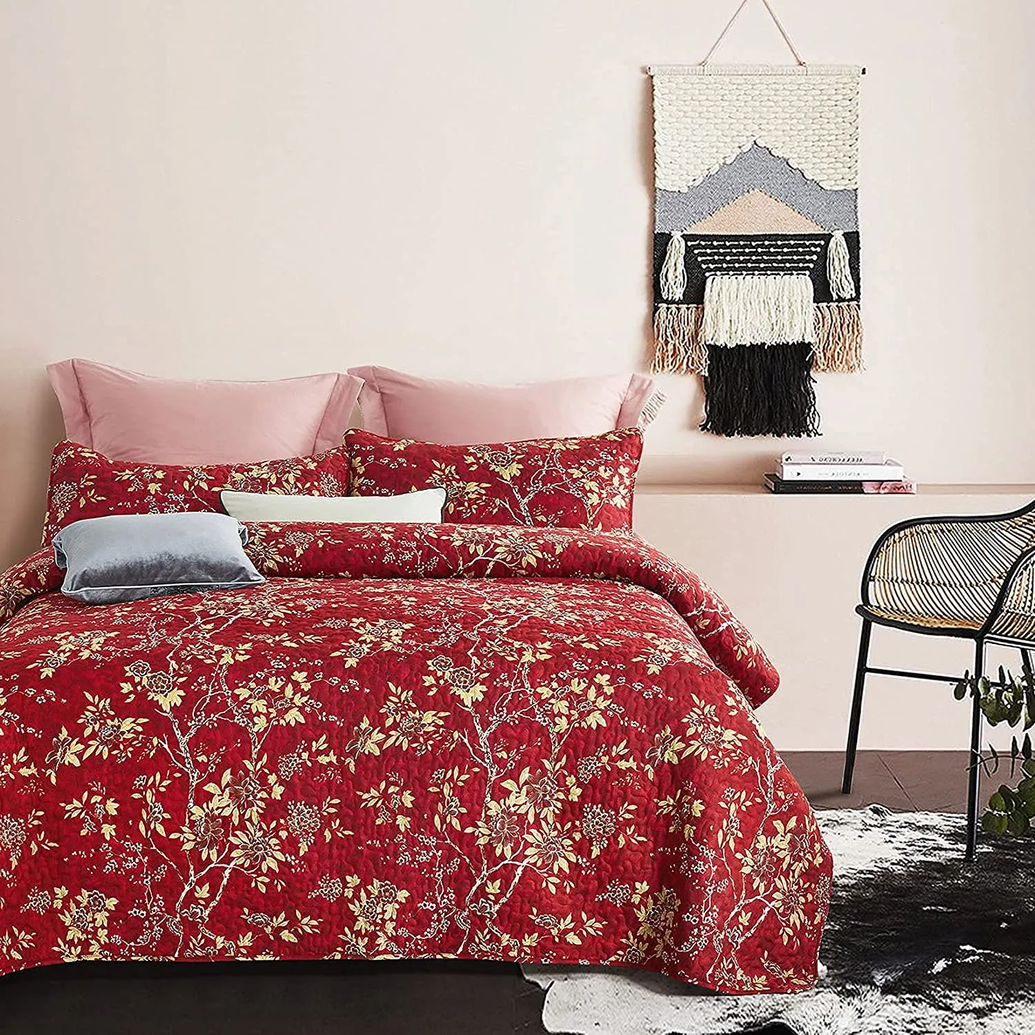 Red Quilt Set, Vintage Floral Flowers Pattern Printed