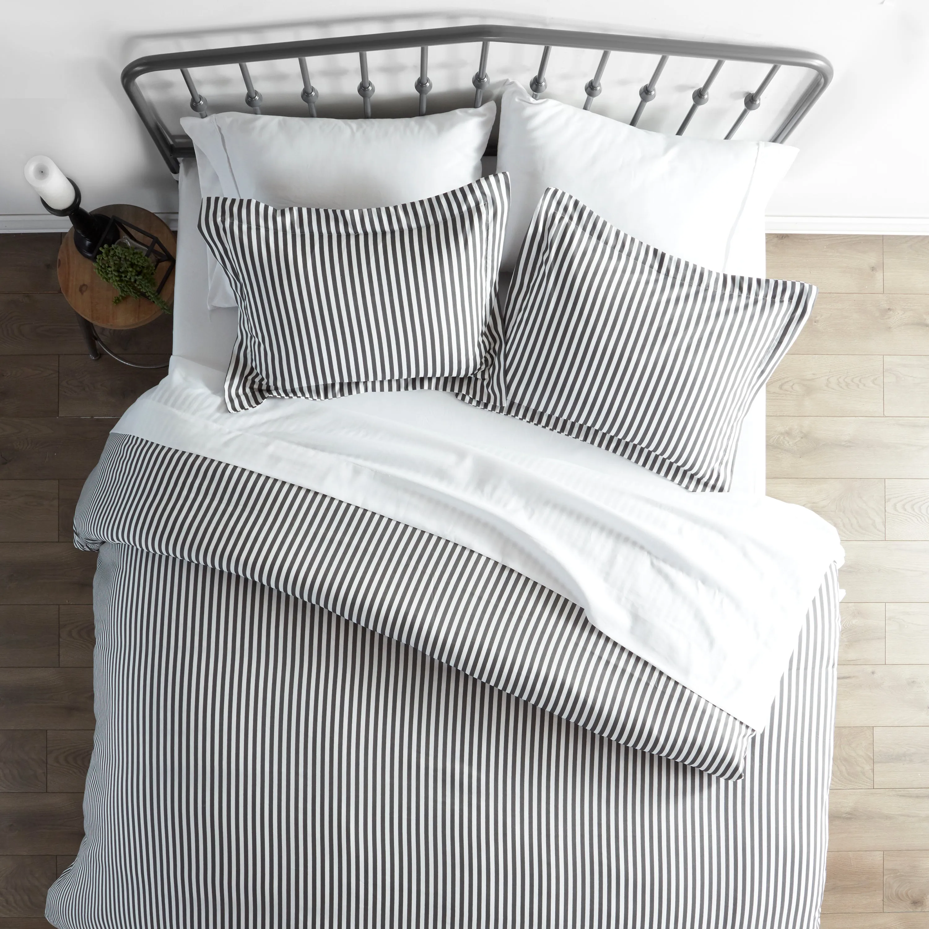 Ribbon Pattern 3-Piece Duvet Cover Set