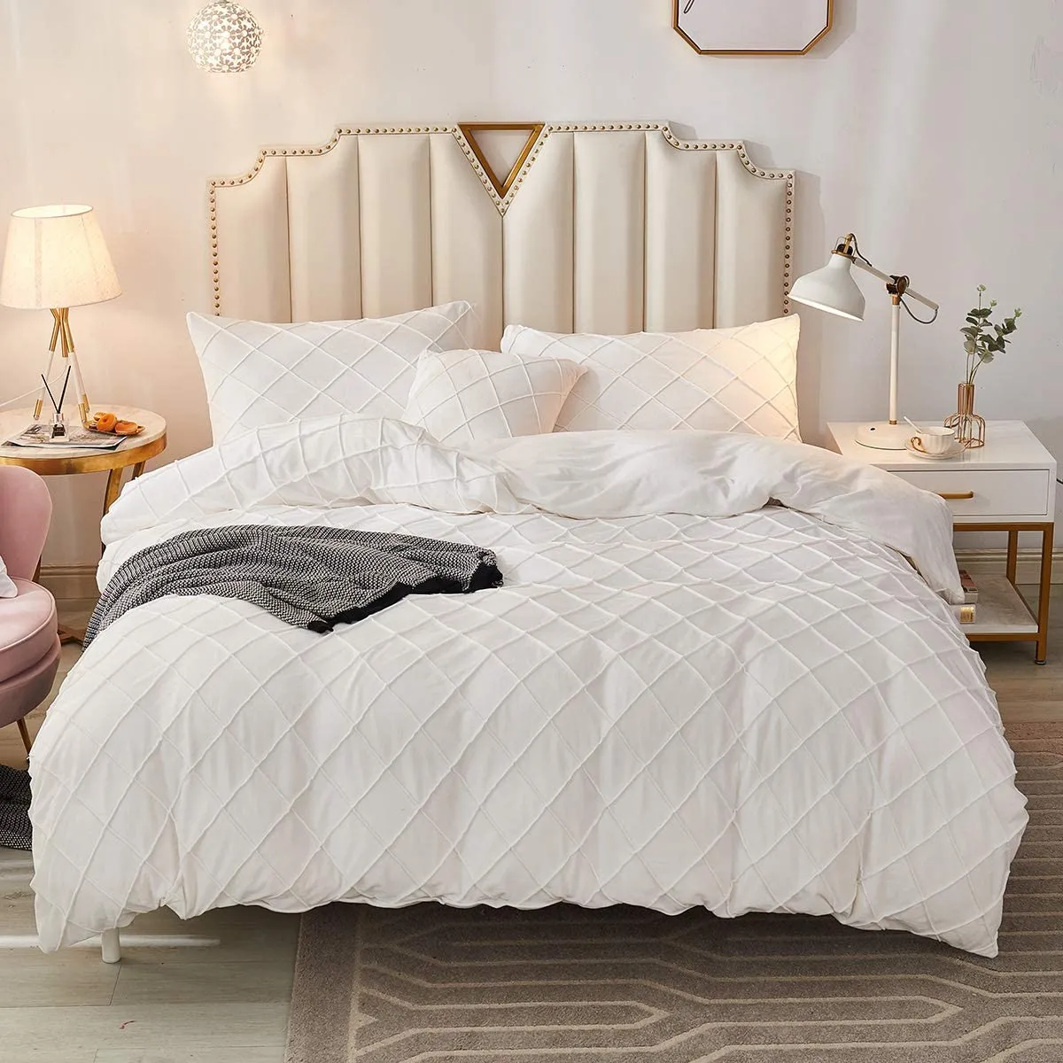 The Softy Diamond White Bed Set