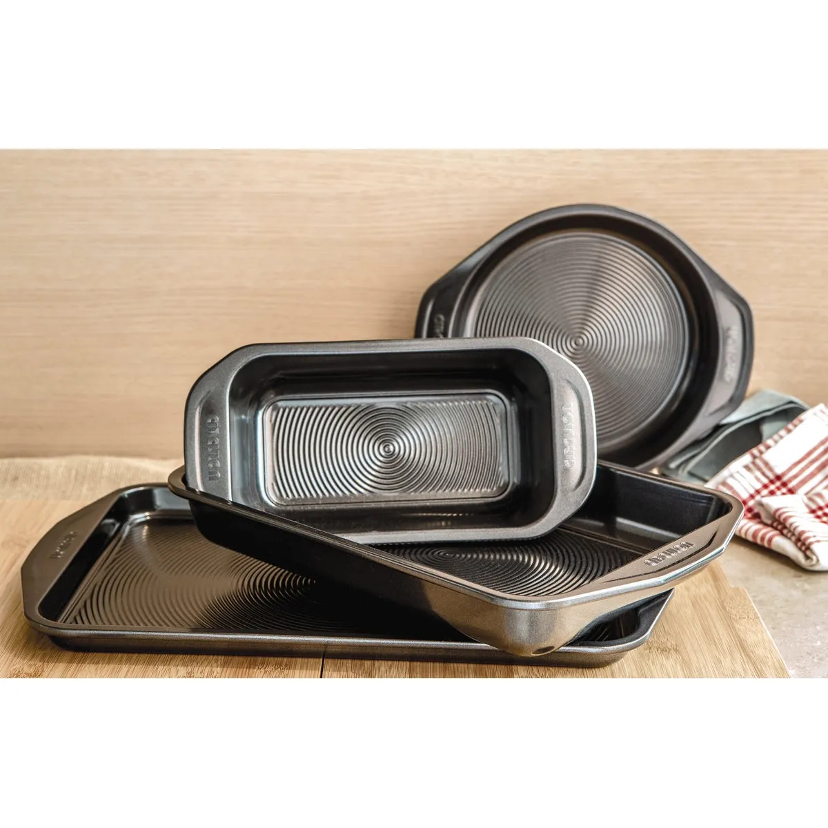 Ultimum Baking Tray & Roasting Tin with Rack