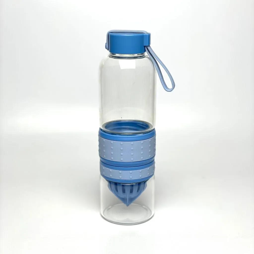 Water Bottle With Citrus Squeezer