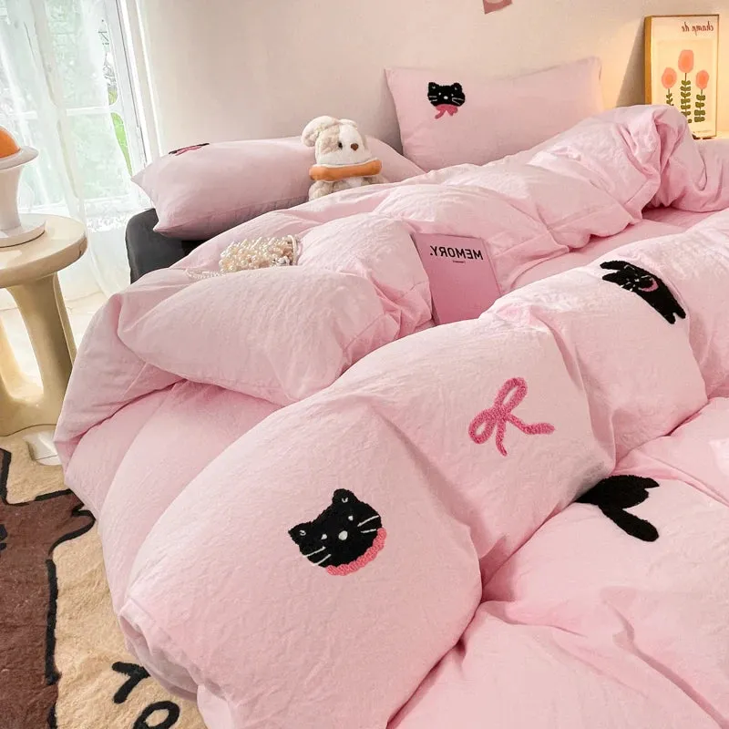 Yeknu Korean Style Pink Bedding Set Black Cat Embroidery Washed Cotton  Duvet Cover Cute Cardboard  Bed linen Comforter Sets